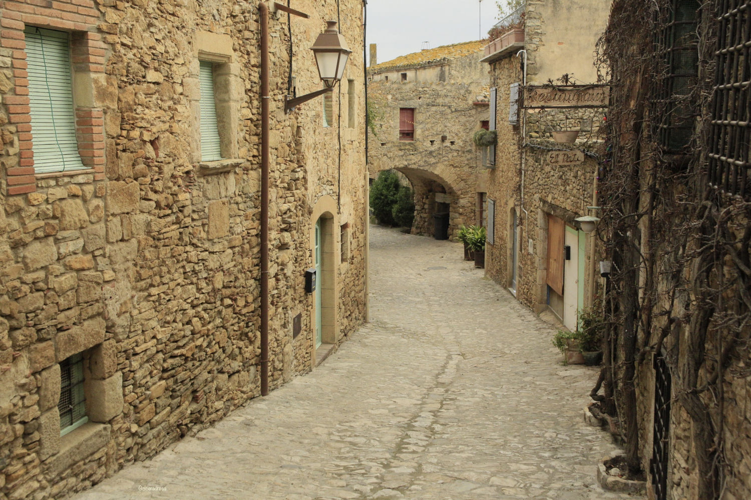 Callejuela de Peratallada.