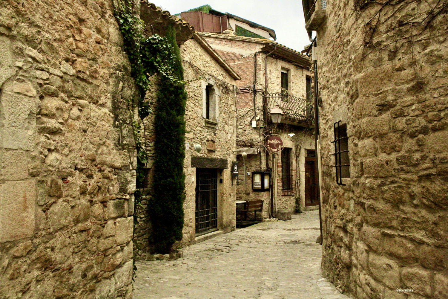 Peratallada, piedras e historia.
