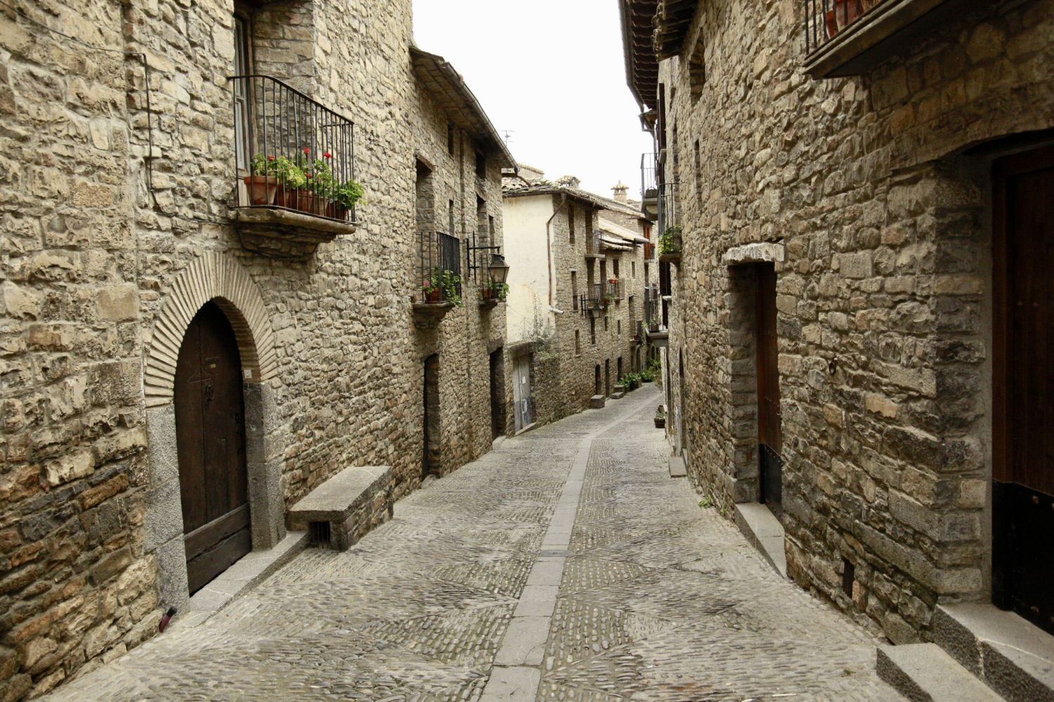 Trazado medieval de Aínsa.