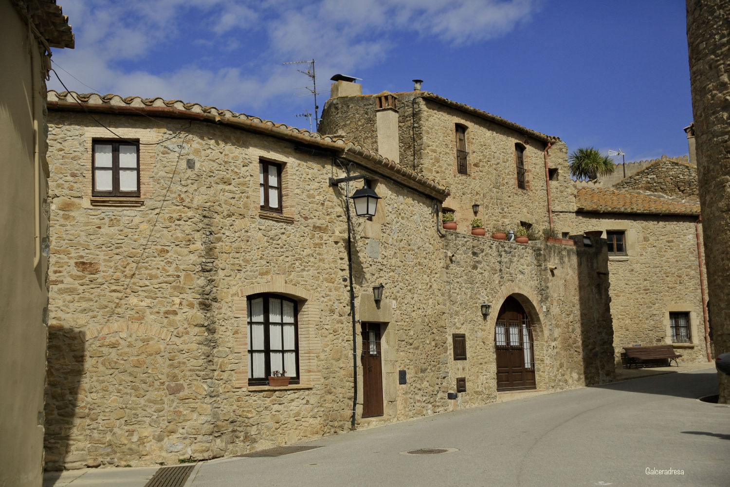 Callejeando por Ullastret.