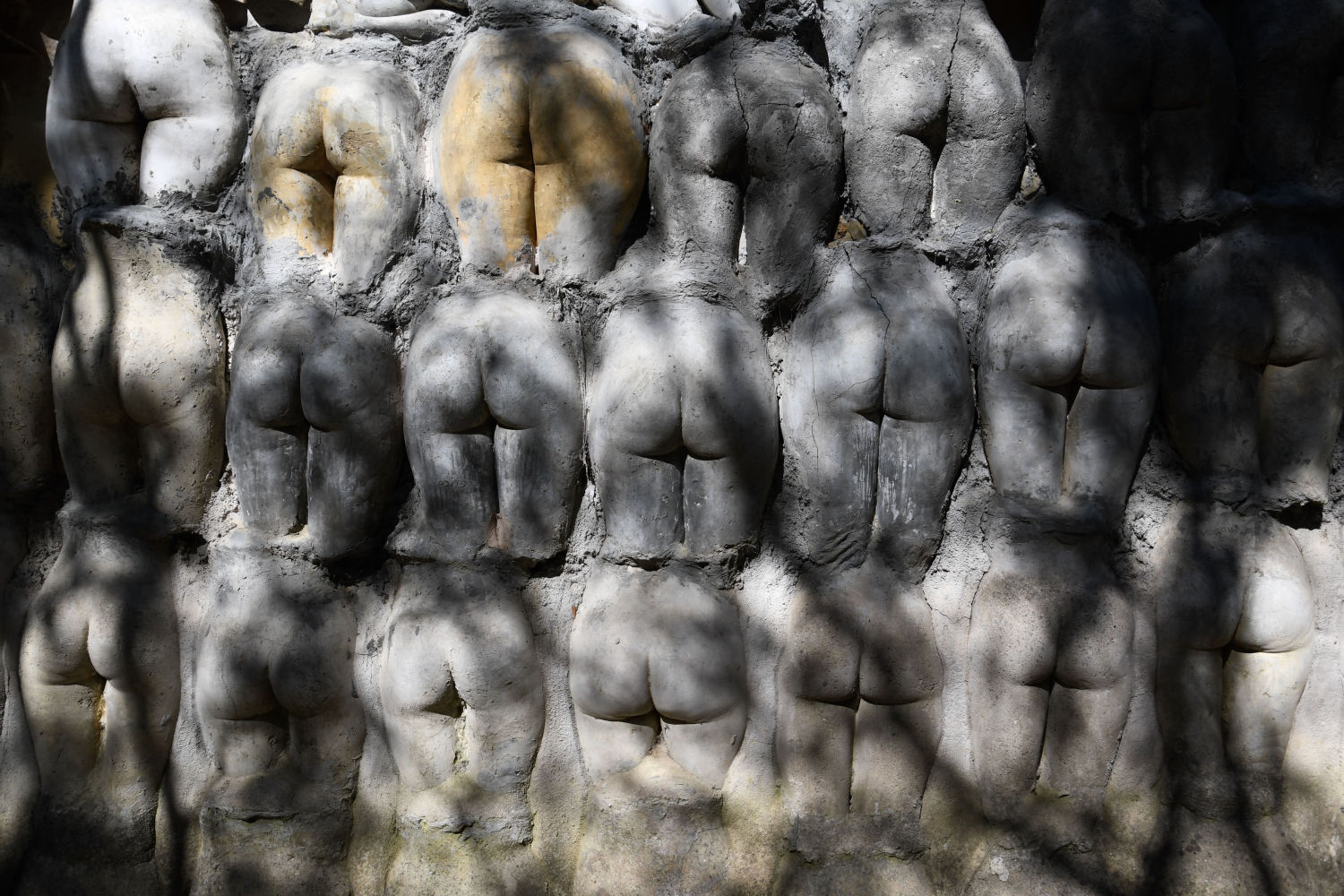 Conjunto escultórico en el Bosc de Can Ginebreda.