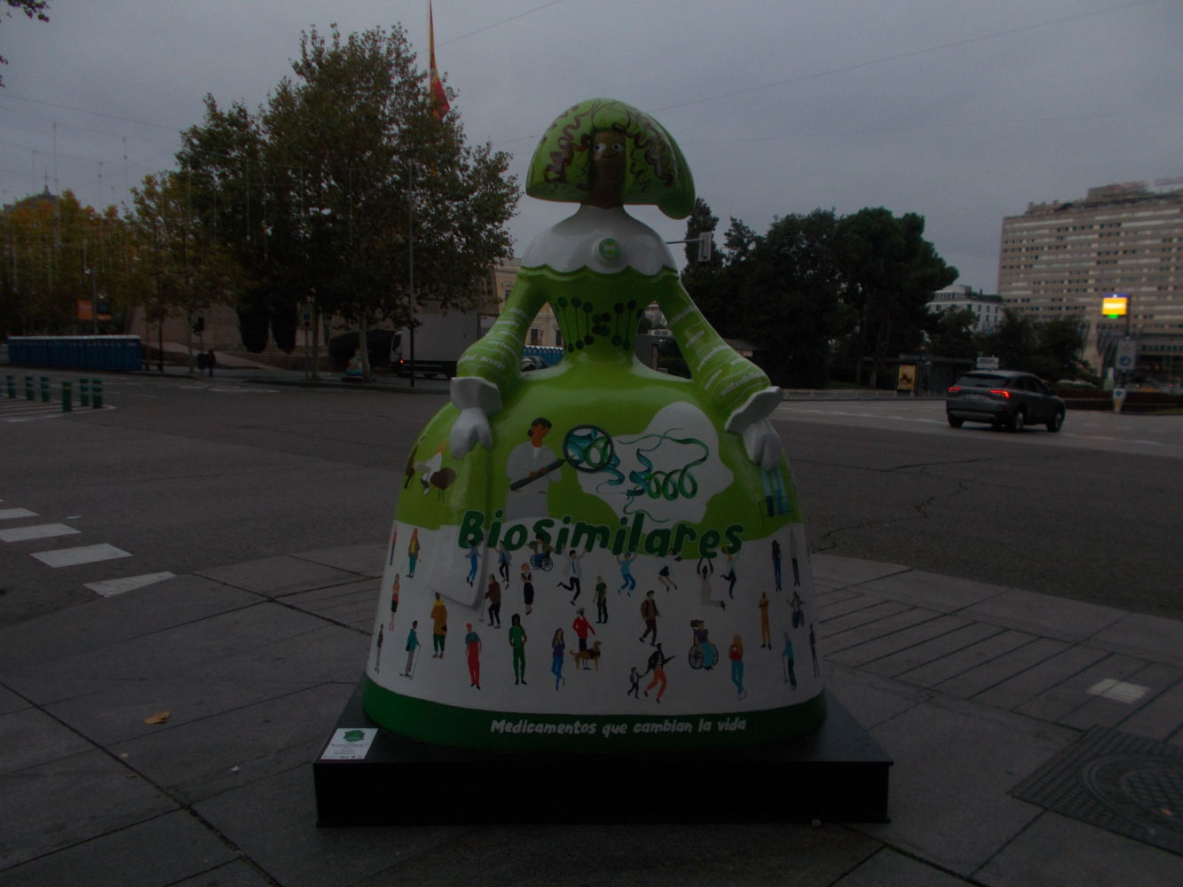 Una de las Meninas callejeras de Madrid.