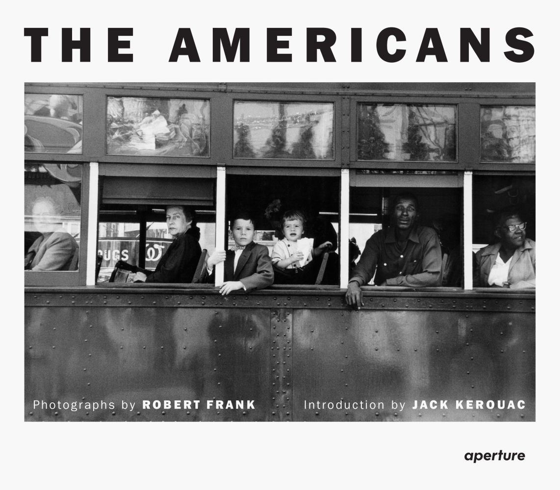 ‘The Americans'. Robert Frank. Prólogo de Jack Kerouac. (Aperture, 2024) Foto: ‘Trolley. New Orleans’