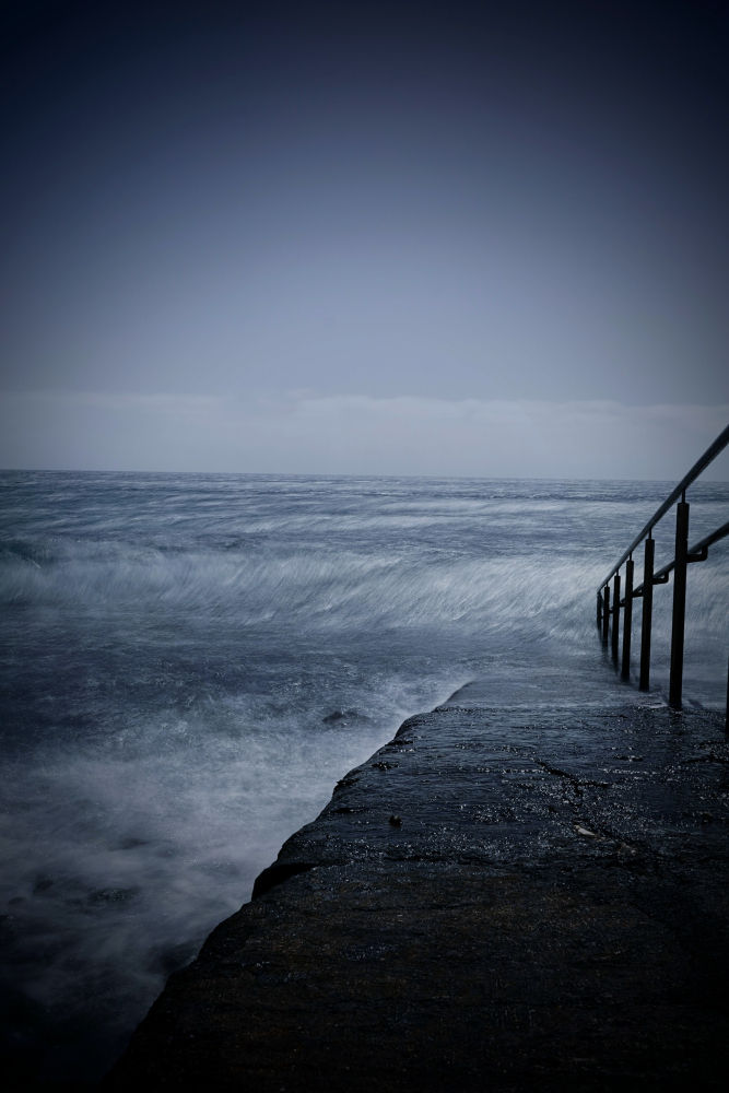 El oleaje desde la Avenida de la Playa Honda.