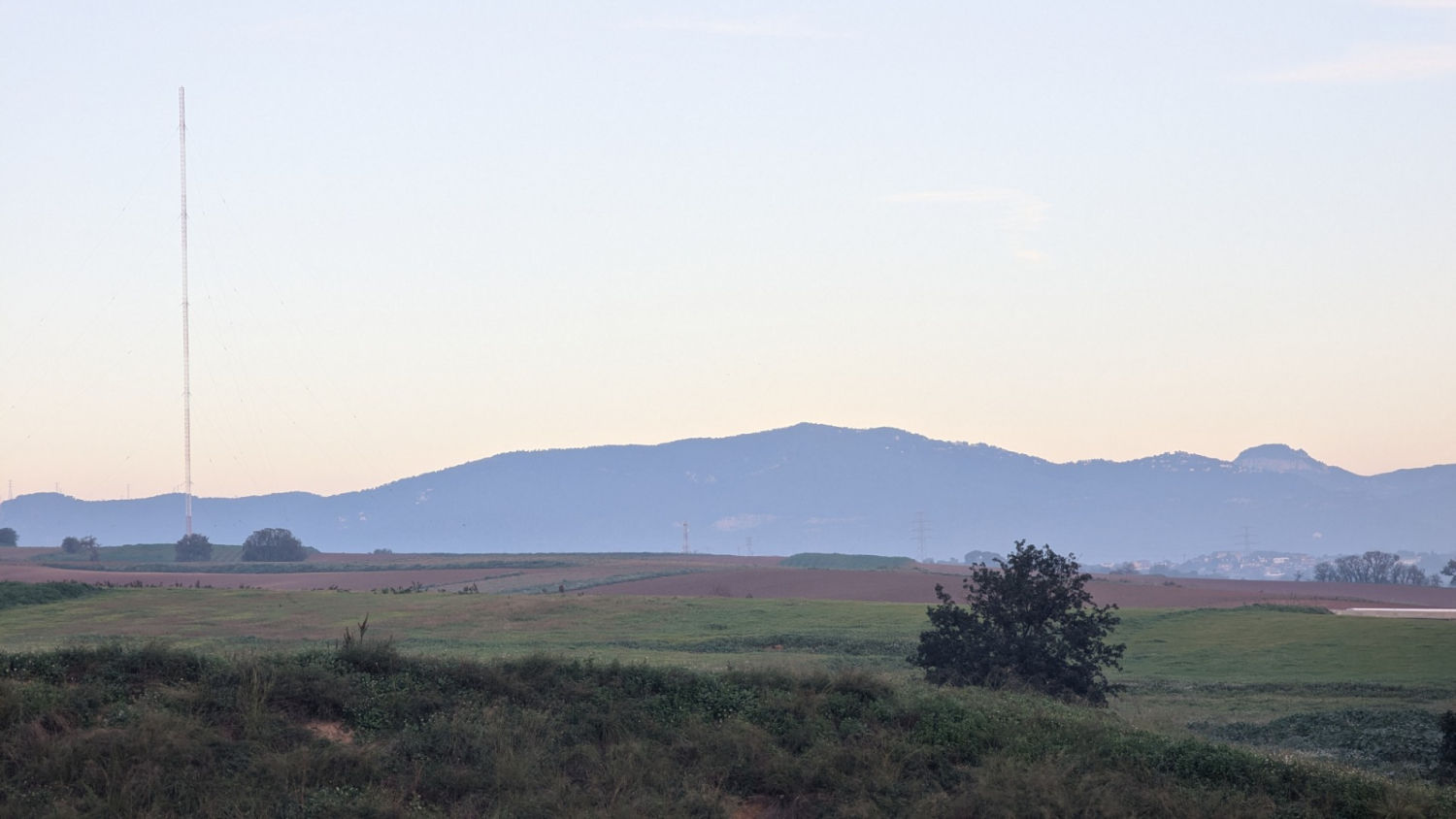 Vista del espacio rural de Gallecs en otoño.