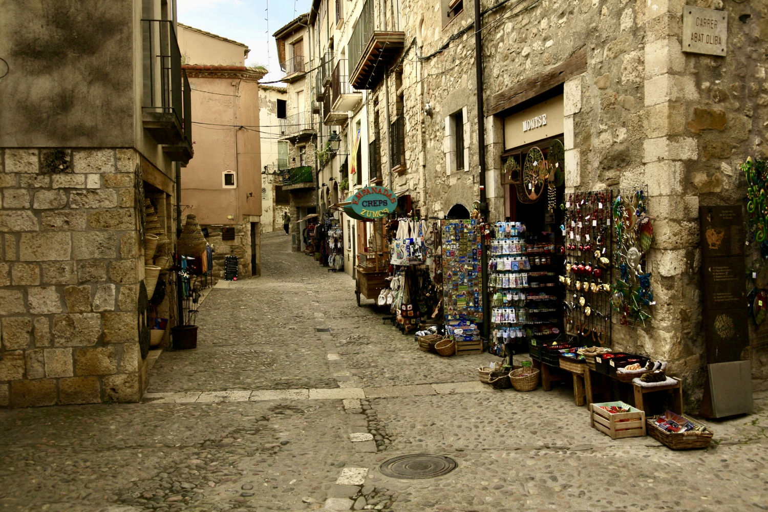 Callejeando por Besalú.