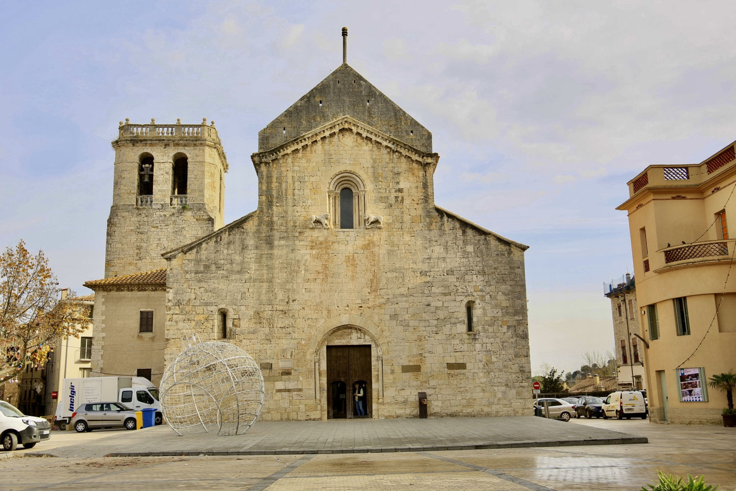 Sant Pere de Besalú.