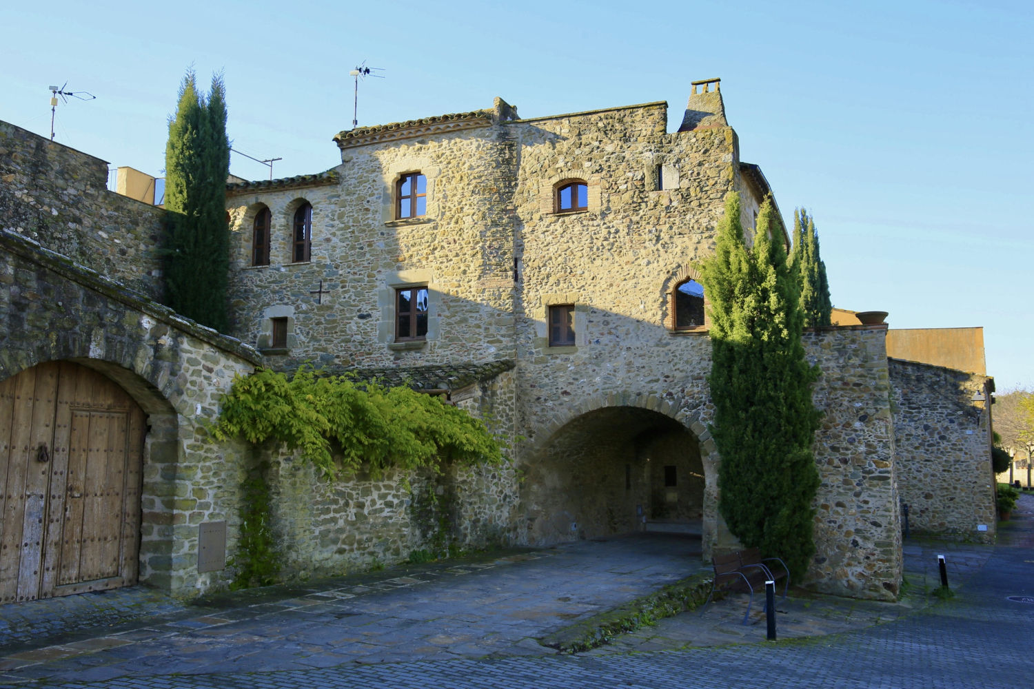 Conjunto de casas de Monells.