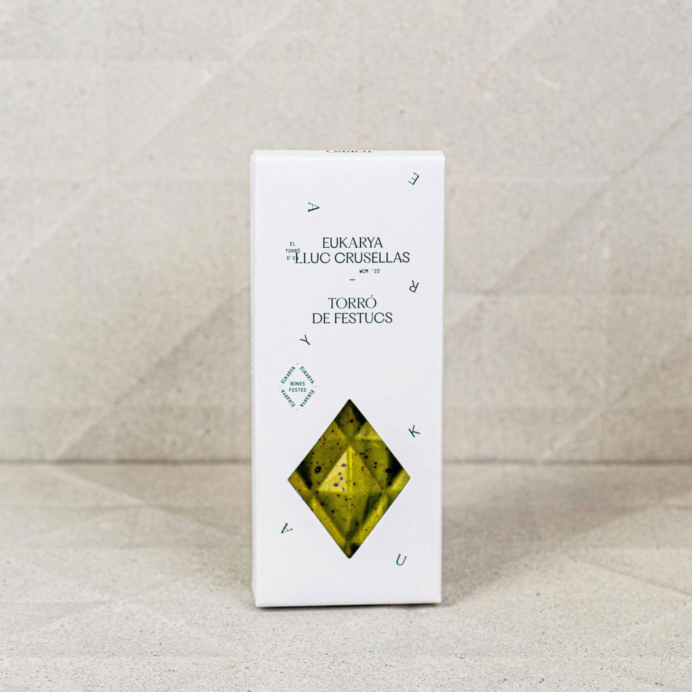Colección de Turrones  Eukarya  by  Lluc  Crusellas  Pistacho, Chocolate  Negro y  Turrón de Crujiente de Neulas