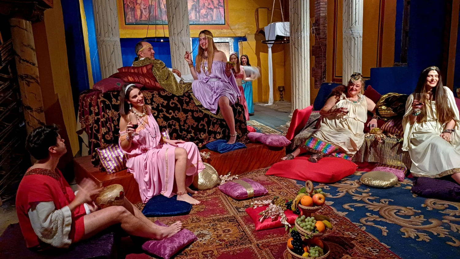 La fastuosidad de la corte de Herodes en el Pessebre Vivent d'Ardèvol.