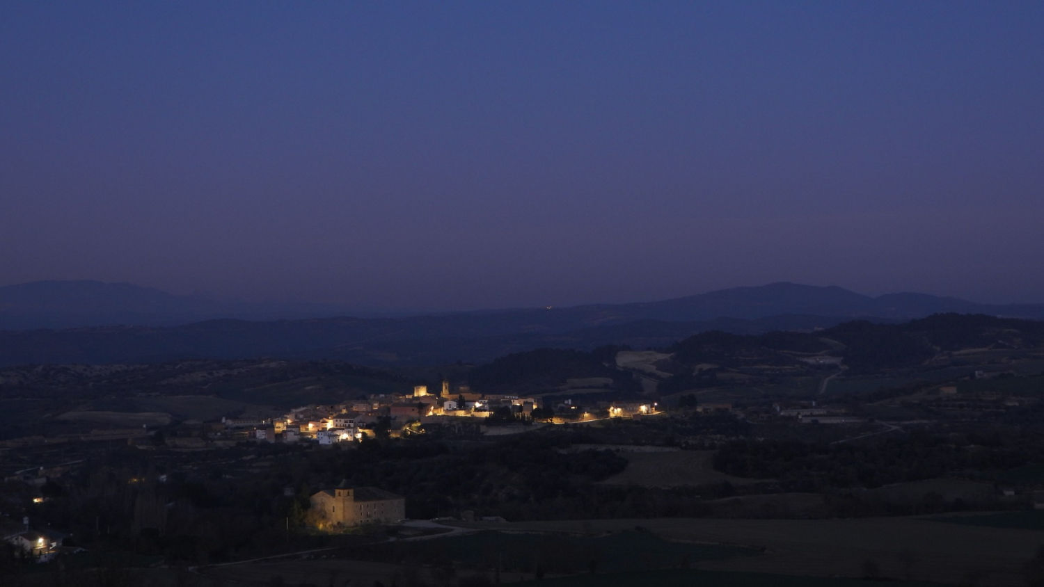 El encanto nocturno de Ivorra.