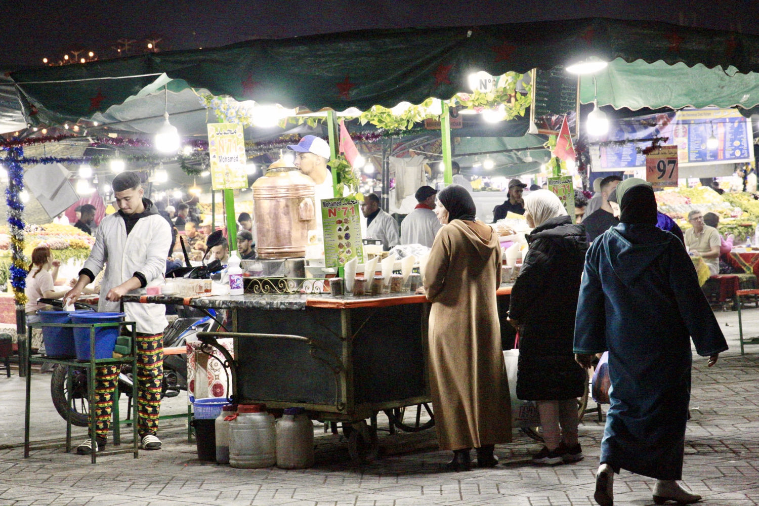 Puesto callejero en Jemaa el-Fnaa.