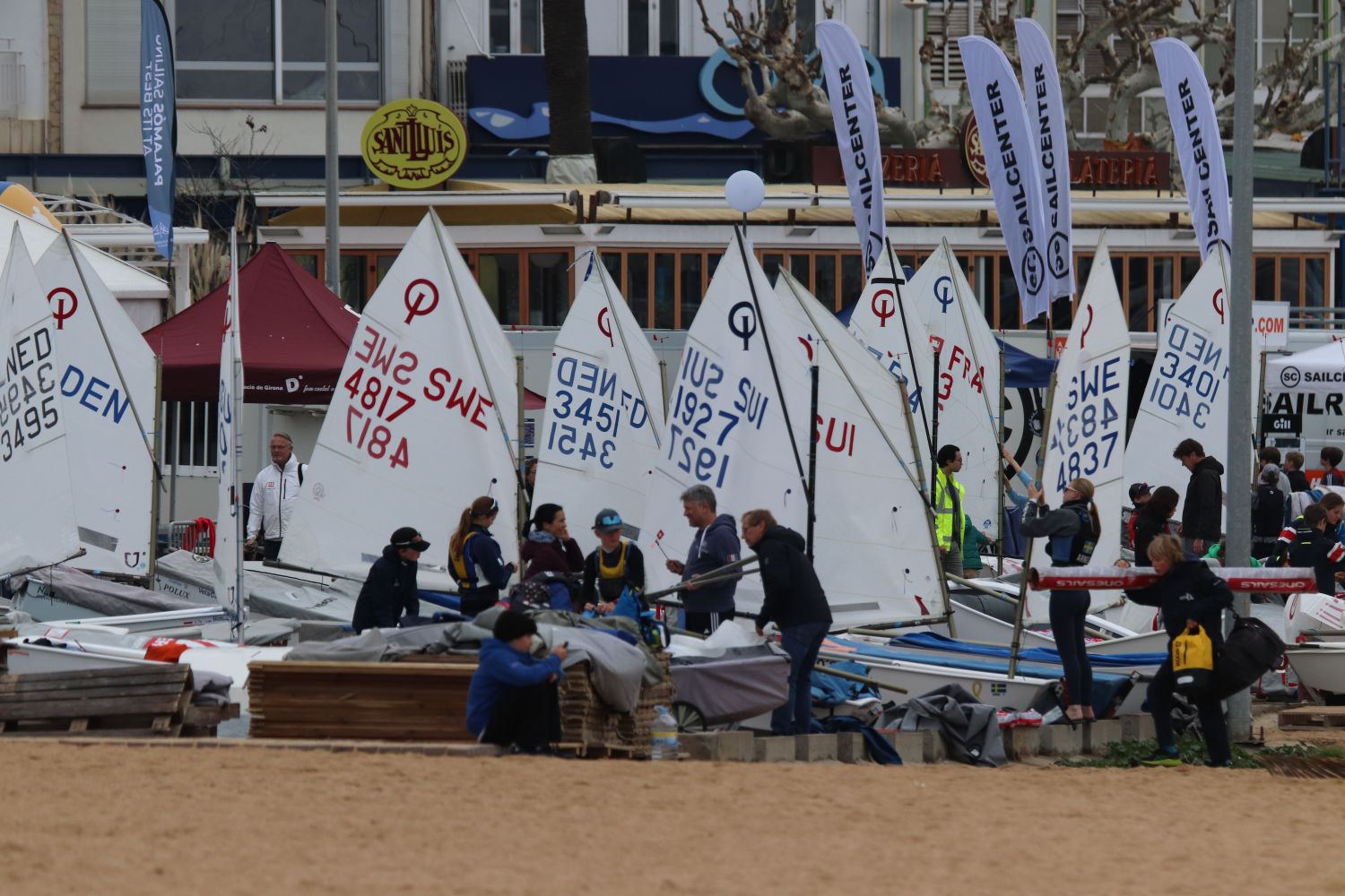 Equipos participantes en el 35 Internacional Vila Palamós Optimist Trophy 2025.