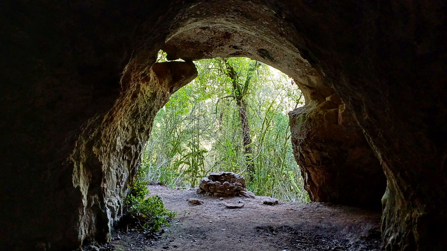 Parte del vestíbulo de las cuevas.