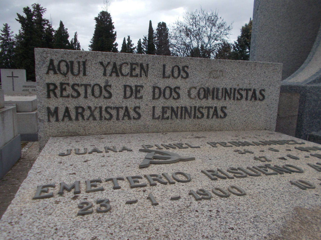 Restos de militantes comunistas.