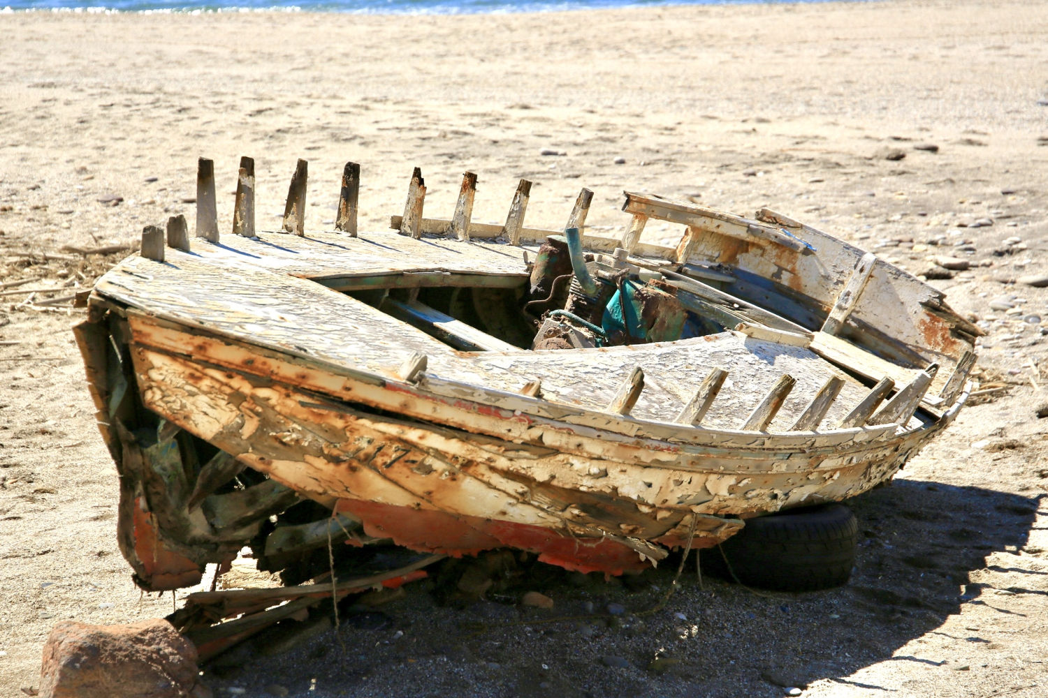 Barca abandonada del Cabo de Gata.