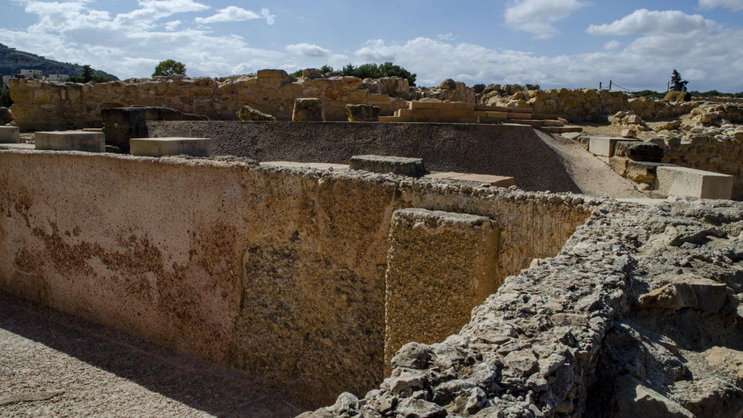 Vestigios en el Tossal de Manises.