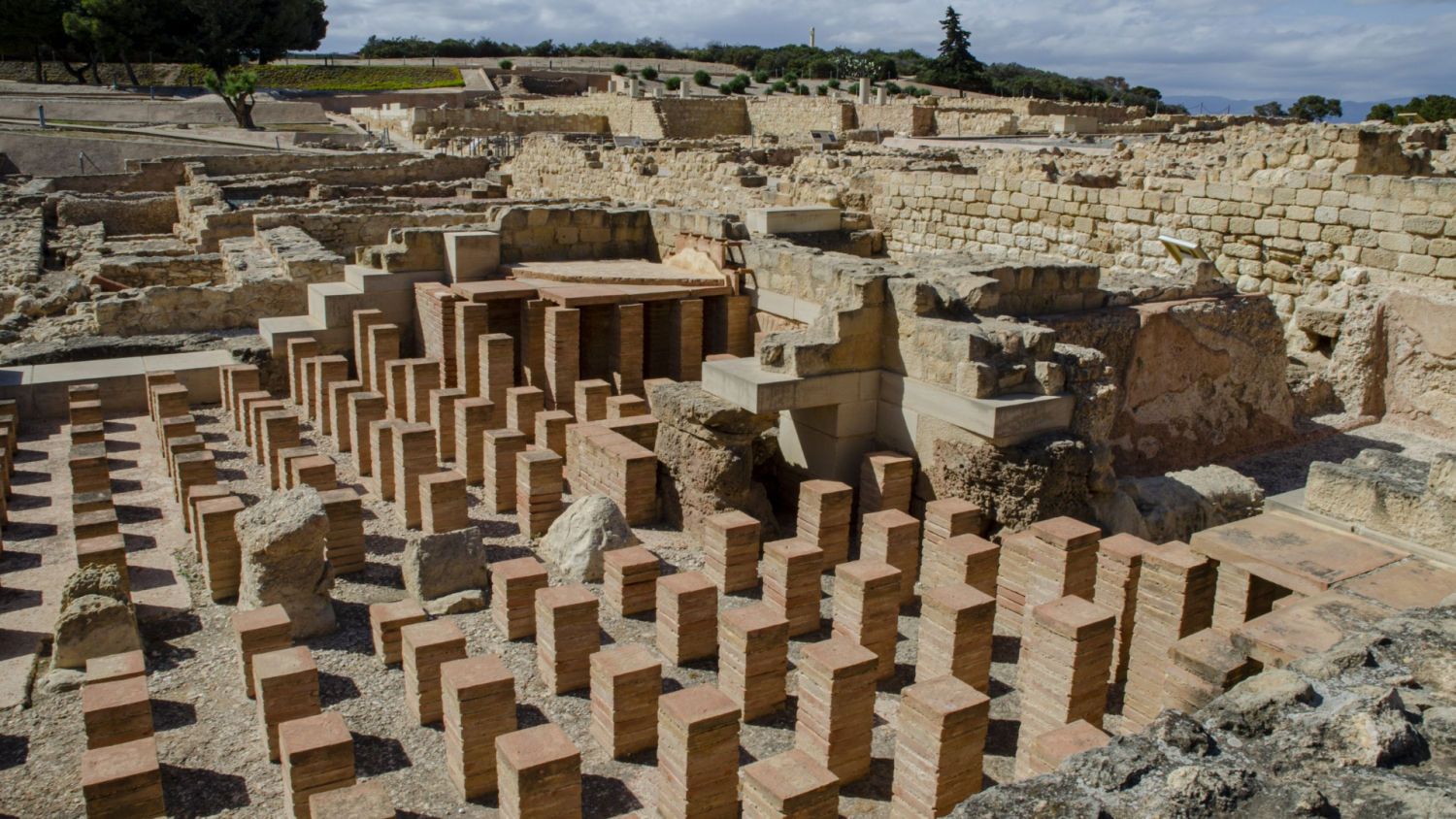 Vista del Tossal de Manises.