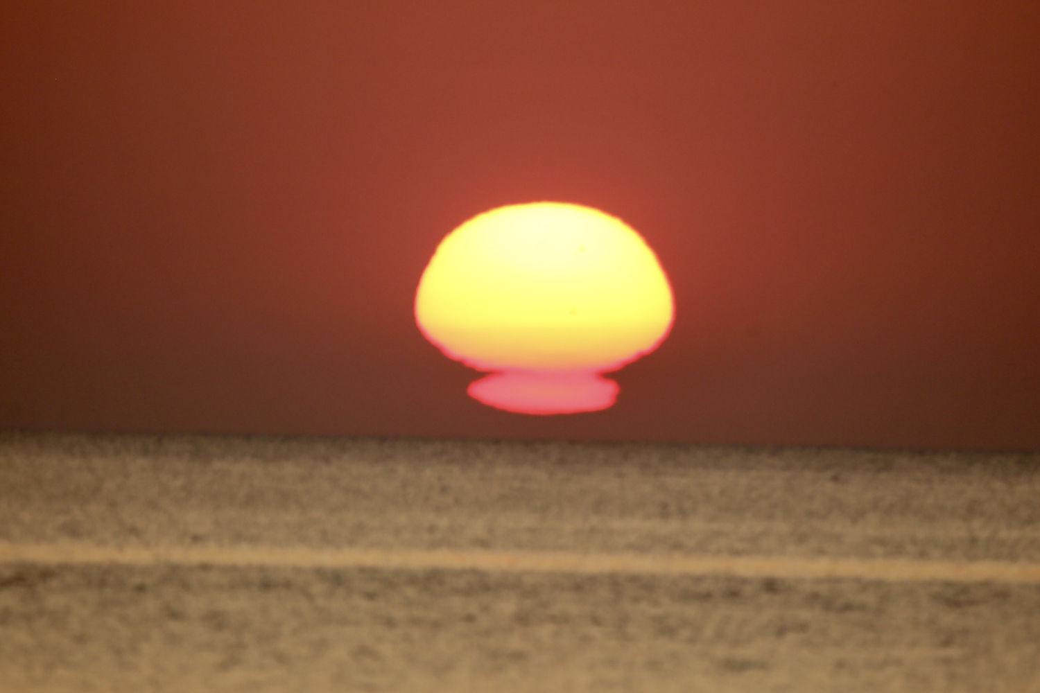 El sol deformado de Begur.