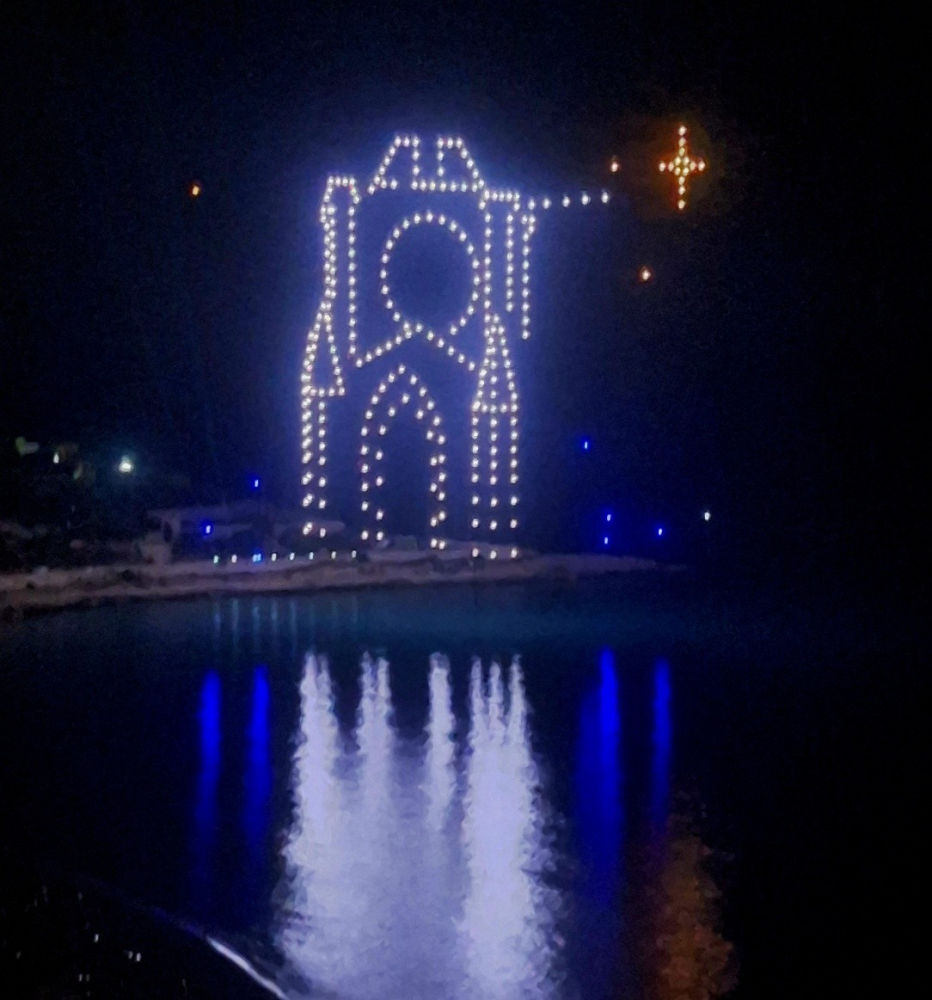 Los drones recrean monumentos de Tarragona.