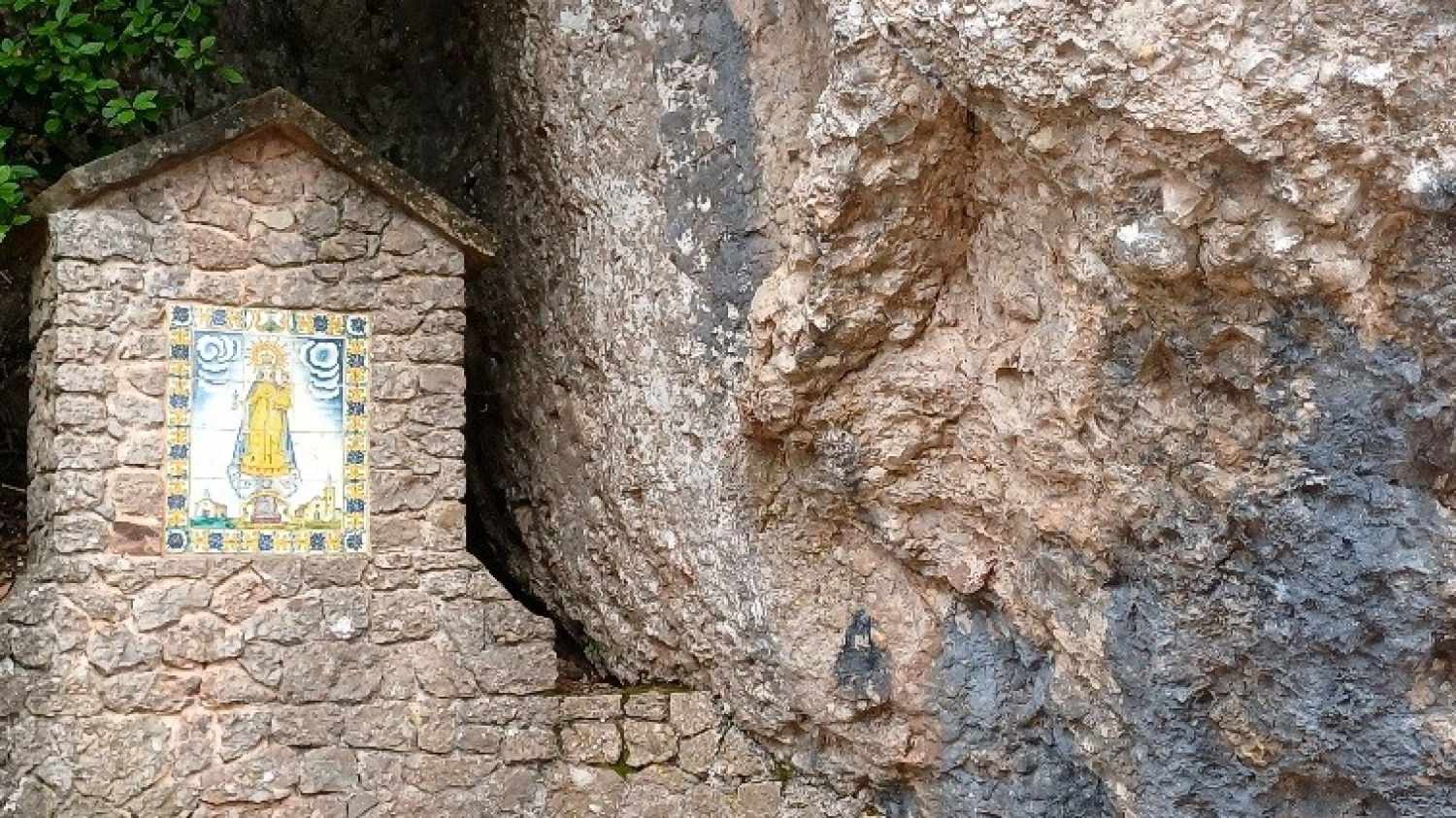 Siguiendo el Camí dels Degotalls.