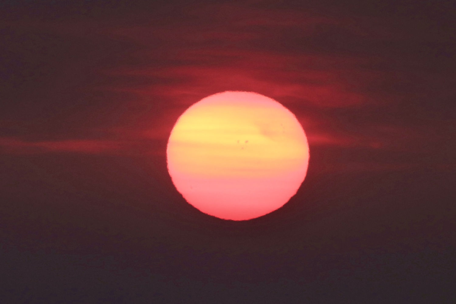 El sol resplandeciente.