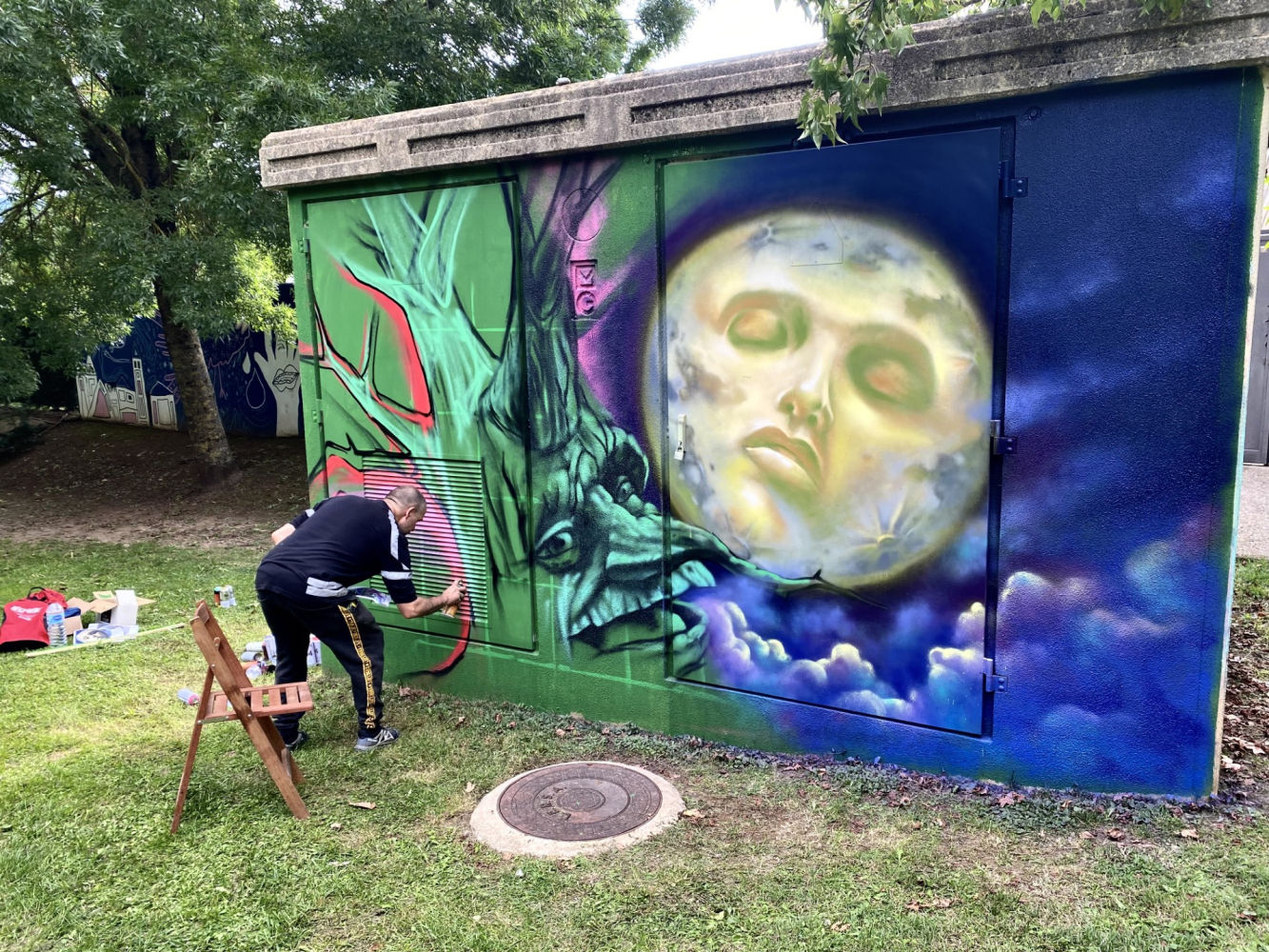 Grafitero en acción.