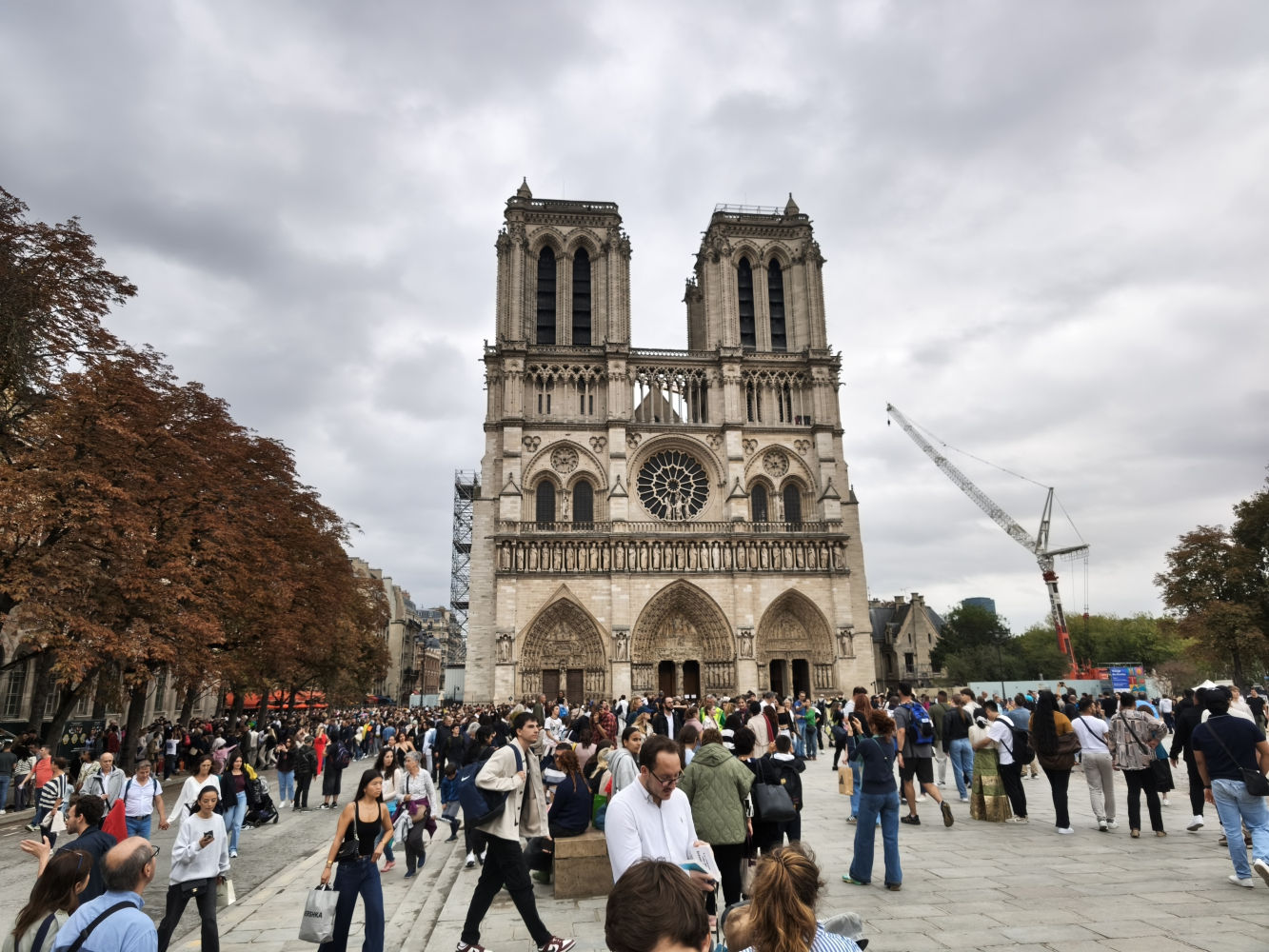 Fachada de la catedral de Nôtre Dame.