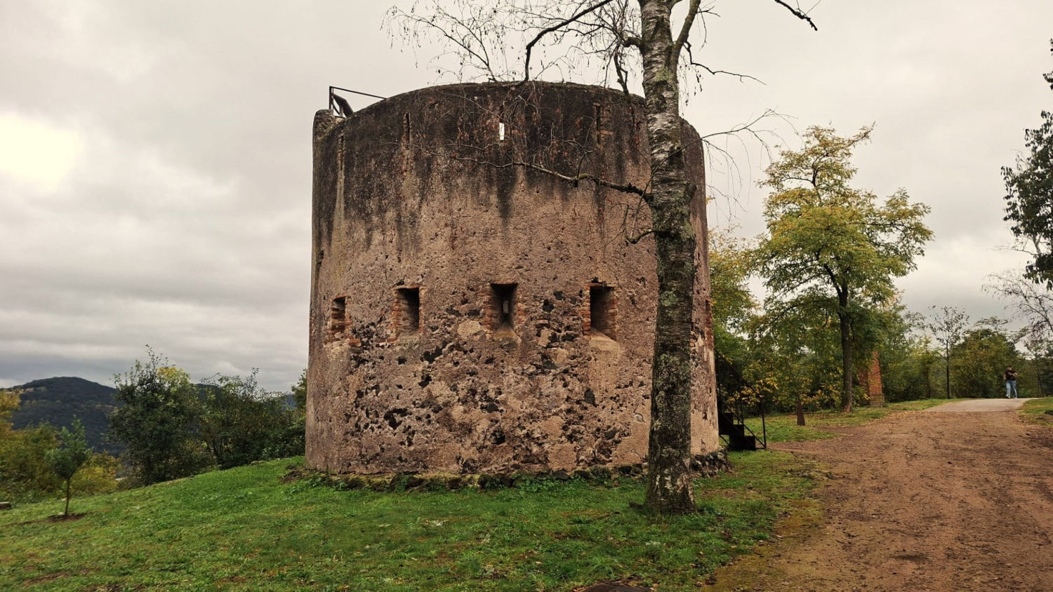 Torre de defensa del volcán