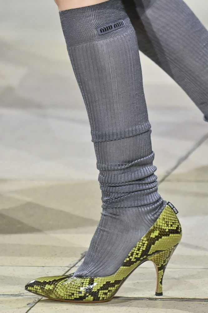 PARIS, FRANCE - MARCH 9: (EDITORIAL USE ONLY - For Non-Editorial use please seek approval from Fashion House) A model walks the runway during the Valentino Womenswear Fall/Winter 2025-2026 show as part of Paris Fashion Week on March 9, 2025 in Paris, France. (Photo by Estrop/Getty Images)
