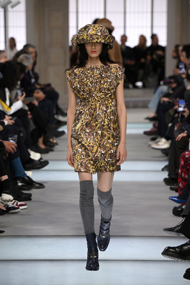 PARIS, FRANCE - MARCH 11: A model walks the runway during the Miu Miu Ready to Wear Fall/Winter 2025-2026 fashion show as part of the Paris Fashion Week on March 11, 2025 in Paris, France. (Photo by Victor VIRGILE/Gamma-Rapho via Getty Images)