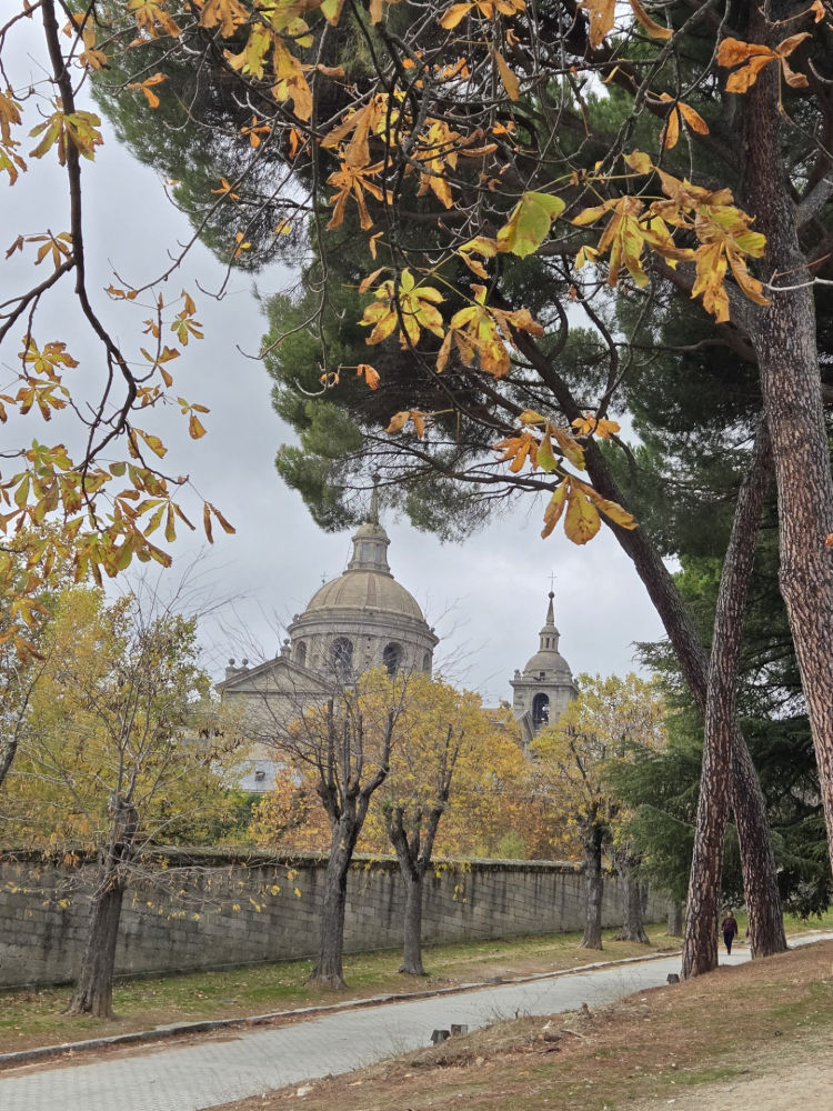 El Real Monasterio de San Lorenzo del Escorial, en Otoño