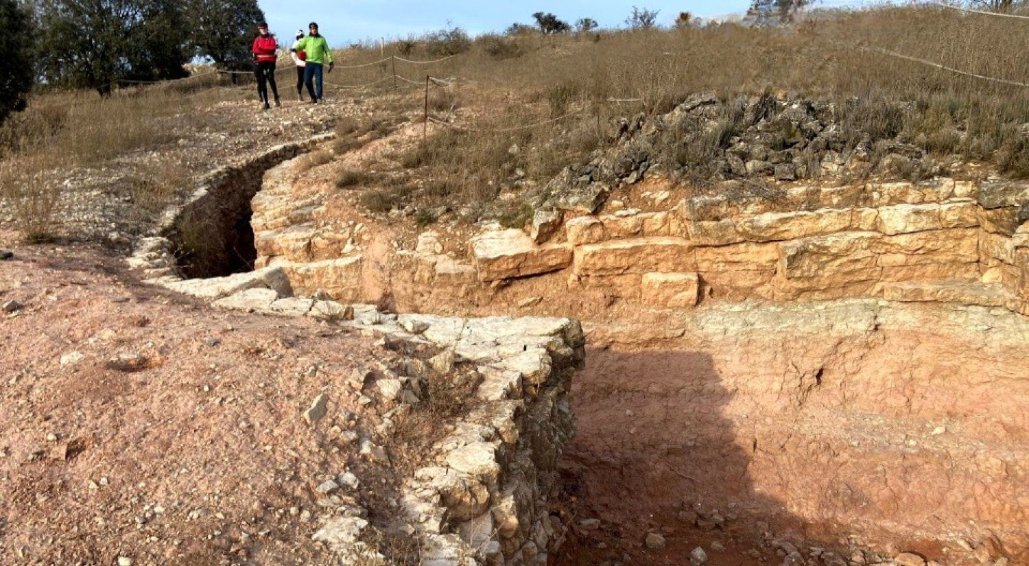 Fortificación republicana en la sierra de Bellmunt - Almenara