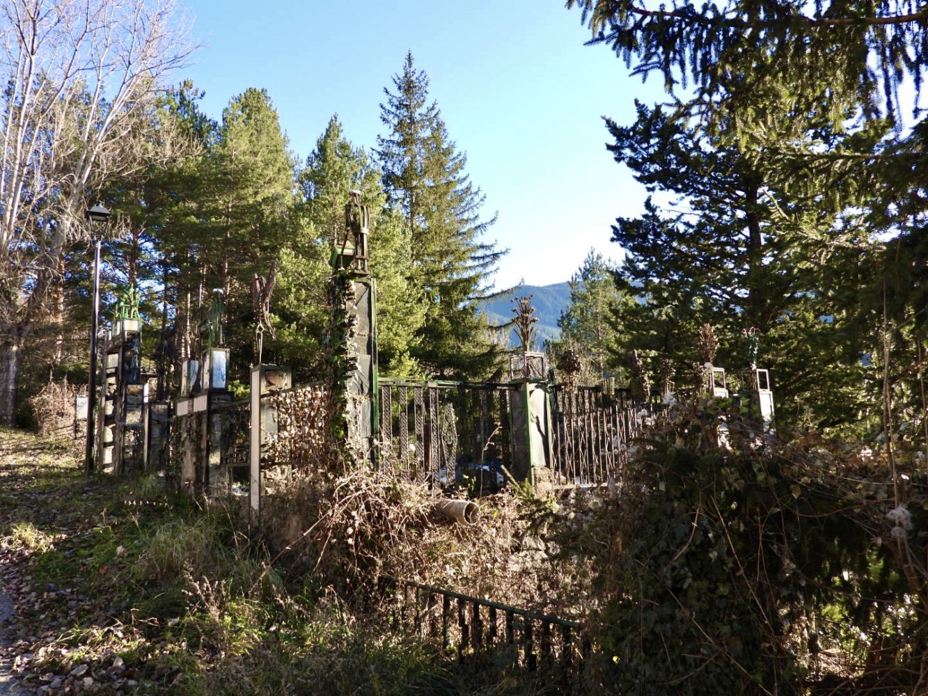 Saló d’Art de Planès en pleno bosque.