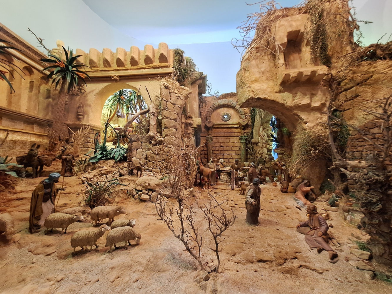 Escenografía cuidada de un diorama.