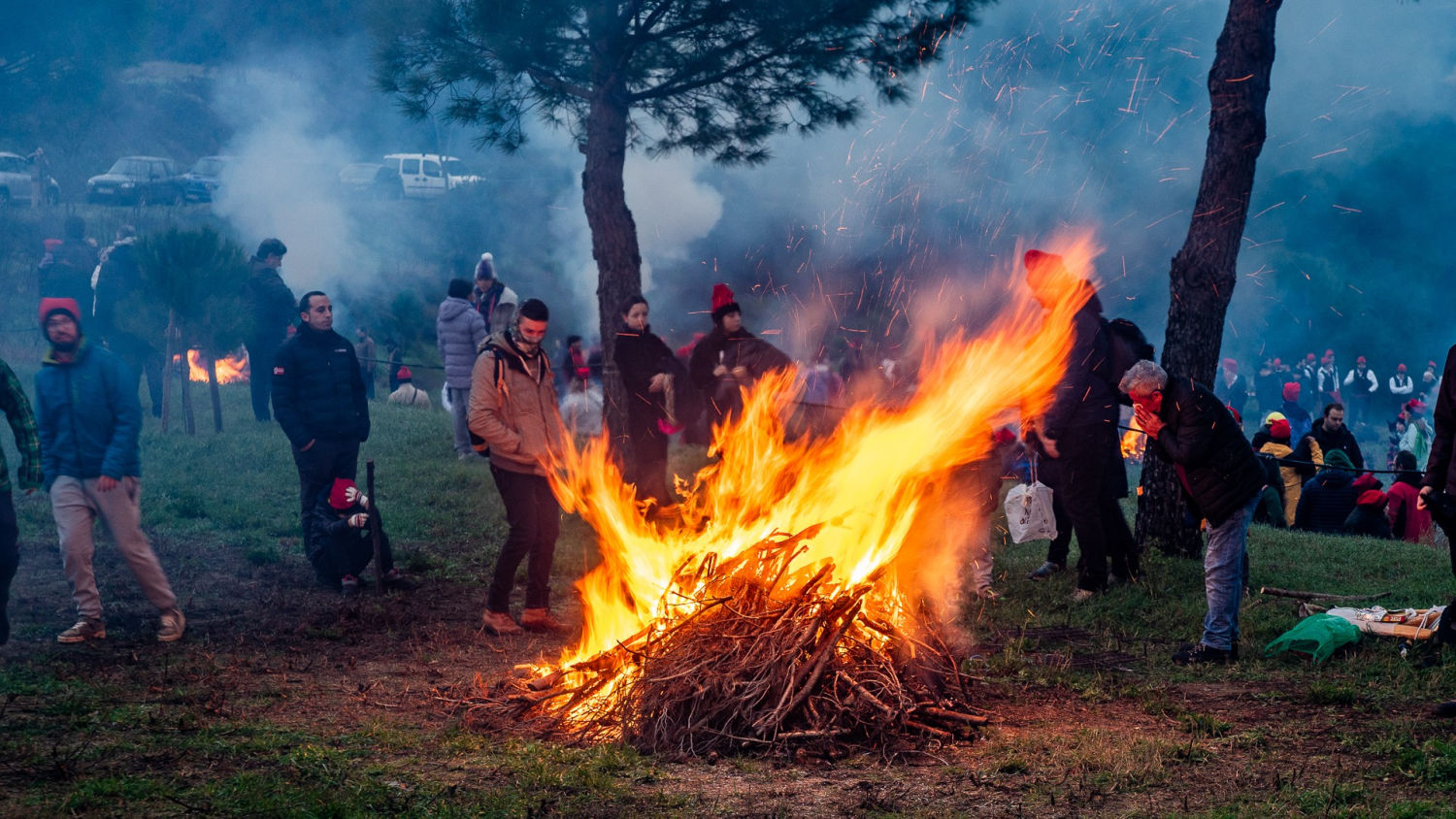 Fogata durante la Festa del Pi