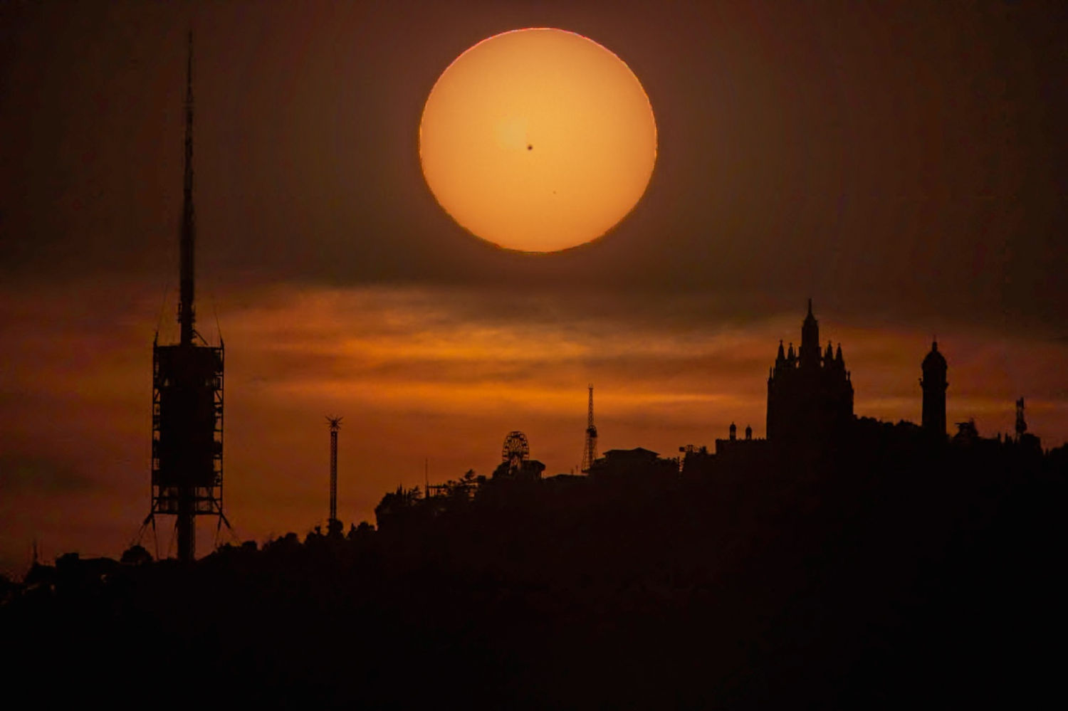 Puesta de sol en Collserola.