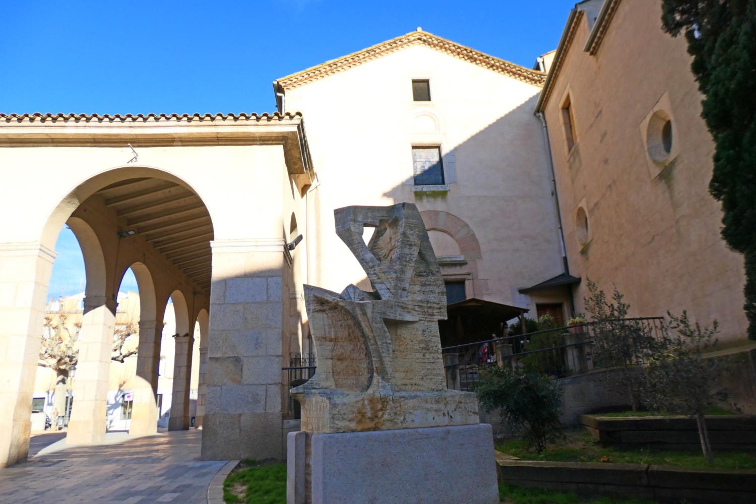 Ubicación de la escultura a Salvador Espriu.