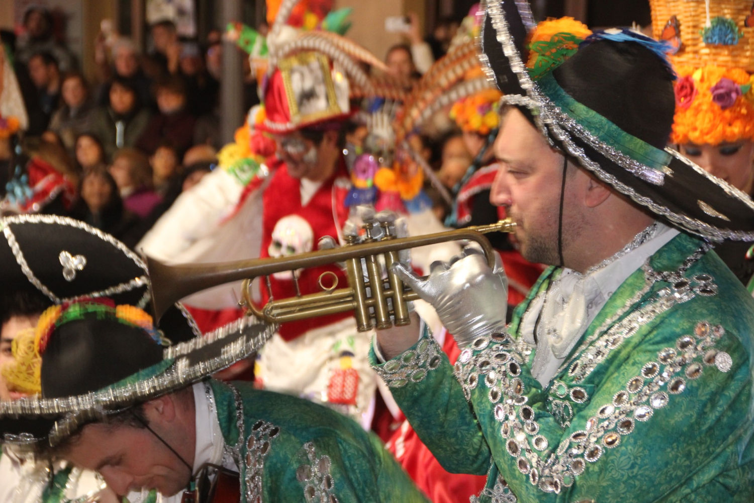 Música mexicana en el Carnaval de Olot.
