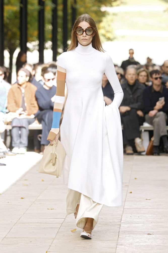 PARIS, FRANCE - OCTOBER 04: (EDITORIAL USE ONLY - For Non-Editorial use please seek approval from Fashion House) (EDITOR’S NOTE: Image contains nudity.) A model walks the runway during the  Ann Demeulemeester Womenswear Spring/Summer 2026 show as part of Paris Fashion Week on October 04, 2025 in Paris, France. (Photo by Peter White/Getty Images)