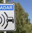 ¿Existen los radares que multan a quienes frenan antes? La DGT responde