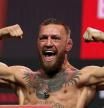Conor McGregor, durante el pesaje previo al tercer combate con Dustin Poirier