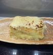 La torrija es un postre que lo tiene todo: es sencilla de preparar, requiere pocos ingredientes y permite reaprovechar el pan que ya se ha endurecido, además de que está riquísima. Ahora que la Semana Santa está a la vuelta de la esquina, te explicamos cómo hacer las torrijas de anís de Miquel Antoja,  acompañadas de una irresistible crema pastelera de canela.