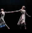 Giselle (Tamara Rojo) entra en el reino de las Willis de la mano de Myrtha