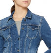 Cazadora vaquera de la marca Pepe Jeans con un 50% de descuento.