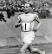 (Eingeschränkte Rechte für bestimmte redaktionelle Kunden in Deutschland. Limited rights for specific editorial clients in Germany.) Nurmi, Paavo *13.06.1897-02.10.1973+Leichtathlet Läufer Finnland- stellt bei einem Sportfest in Berlineinem neuen Weltrekord über 3000 m auf- 1926 (Photo by ullstein bild/ullstein bild via Getty Images)