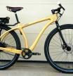 Madera, resina y kevlar se combinan para fabricar esta particular bici eléctrica