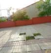 Acera rota junto al Colegio Calvo Sotelo en Las Tablas, Madrid