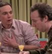 Jim Parsons con Kevin Sussman en una imagen de 'The Big Bang Theory'