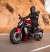 Nueva Ducati XDiavel V4, la exclusiva y cara moto que usaría Marc Márquez para ir de “malote”